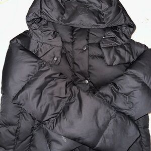 Lululemon Black Cropped Wunderpuff